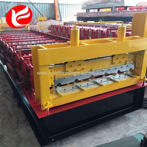 Color steel corrugated tile roll forming machine